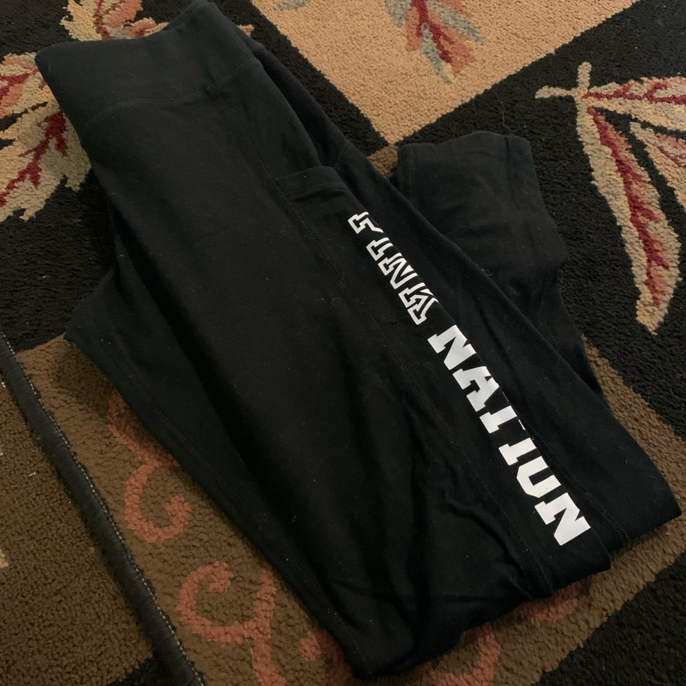 Victoria’s Secret pink yoga black legging pants med